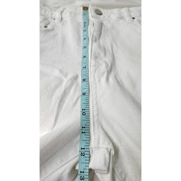 Sanctuary Denim Women's White High Rise Straight Jeans with Raw Hem Size 31 - Picture 9 of 11